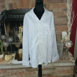Tommy John Medium Button Down NWOT